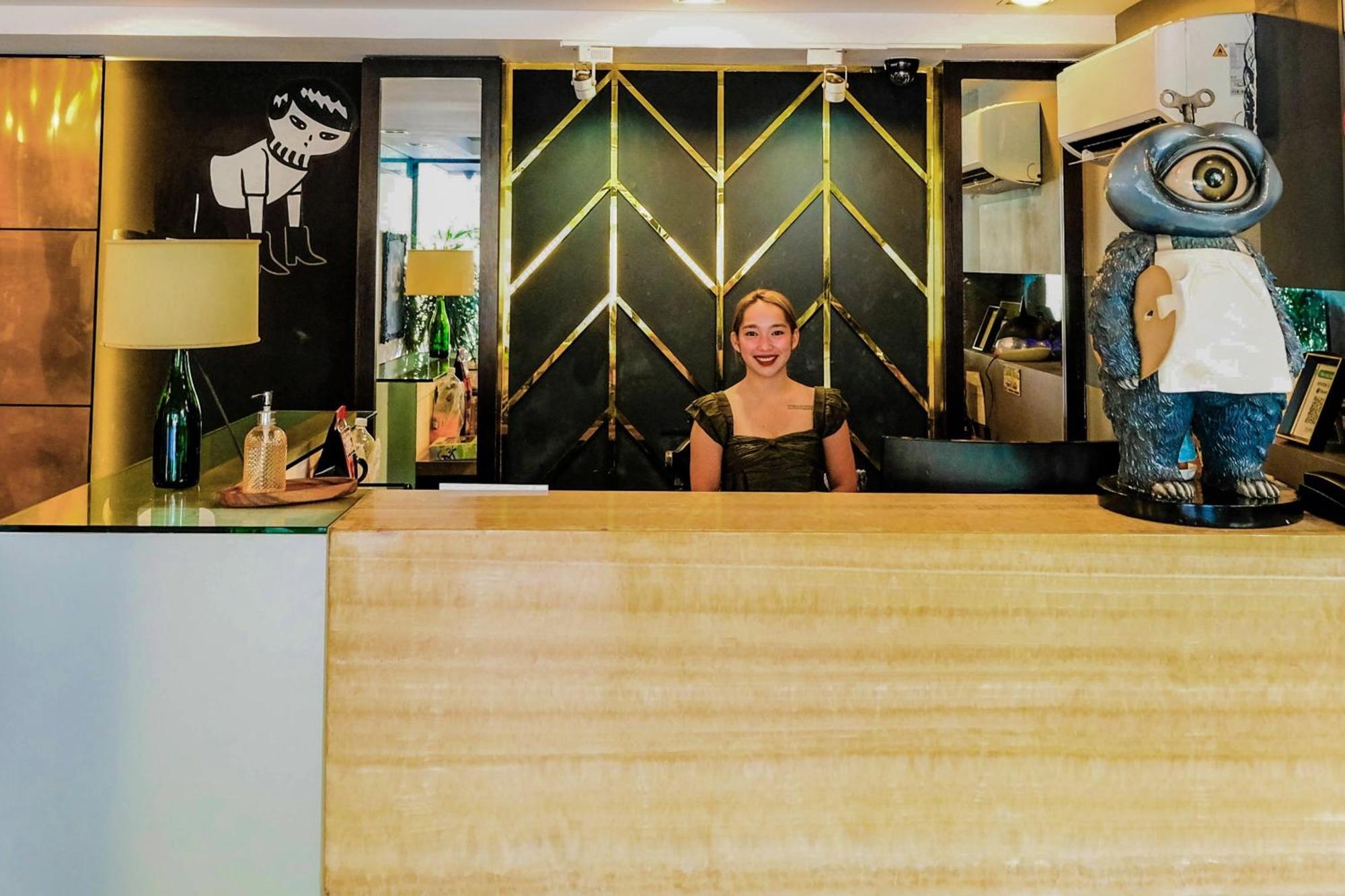 Havitat Boutique Hotel Makati City Bagian luar foto